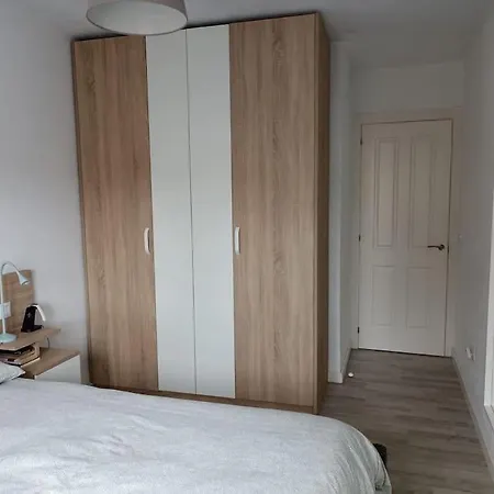 Apartmán Atico De 2 Con Terraza En *